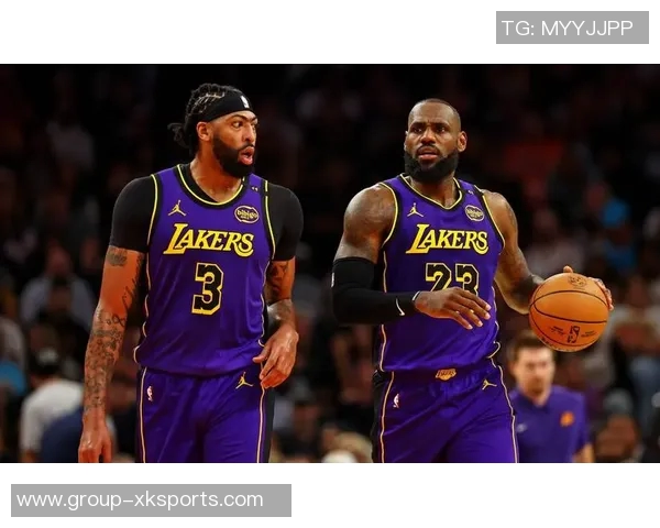 LBJ展现全能实力湖人核心不应被一场比赛定义 LBJ展现全能实力湖人核心不应被一场比赛定义